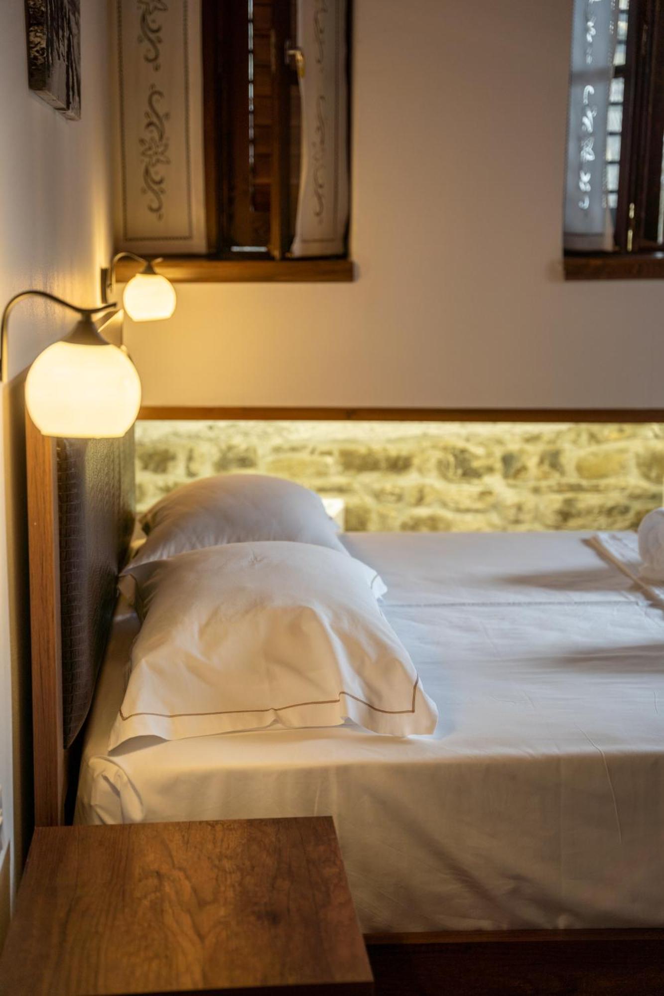 Hotel Kapllani ベラト 部屋 写真
