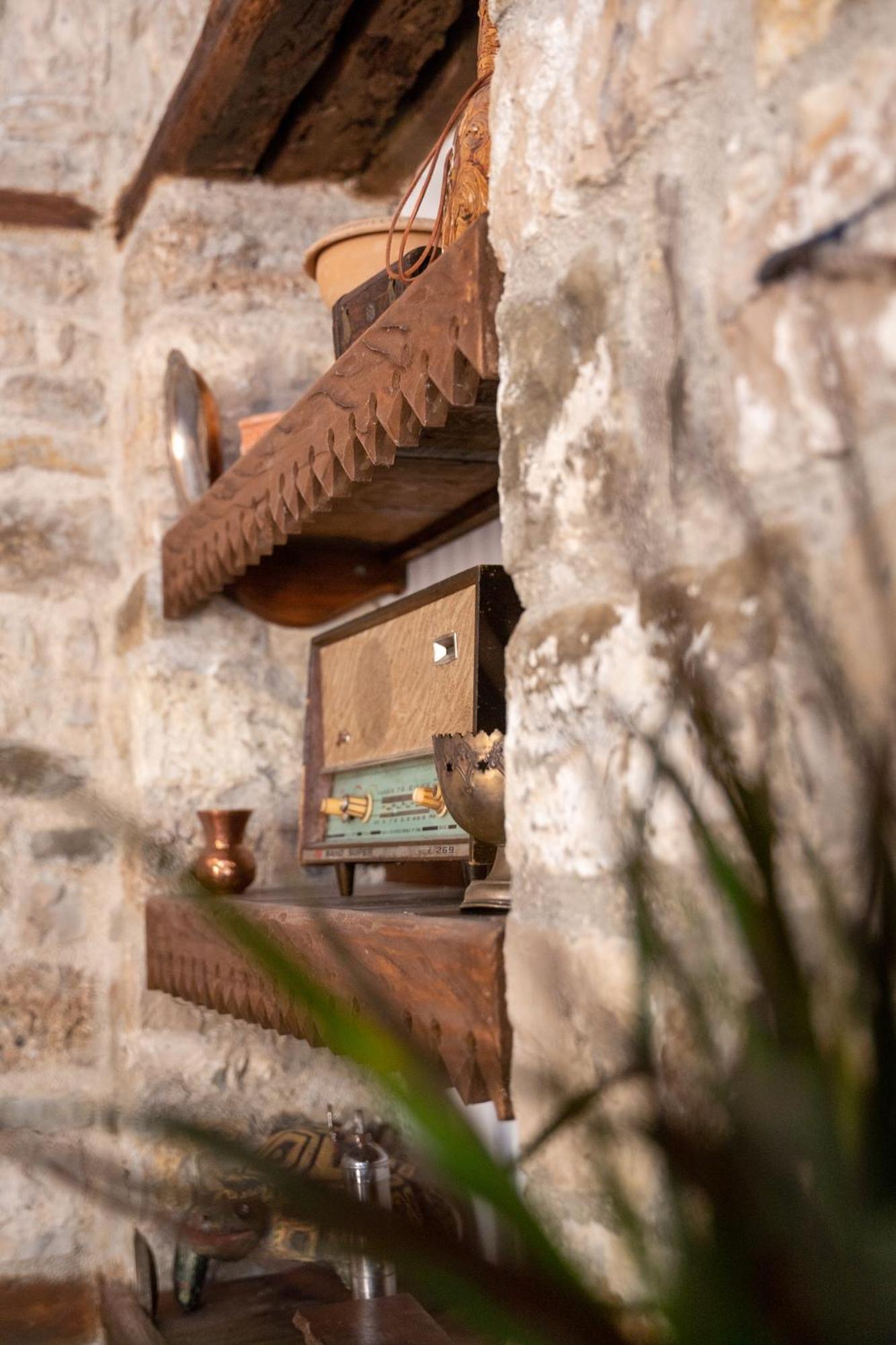 Hotel Kapllani ベラト エクステリア 写真