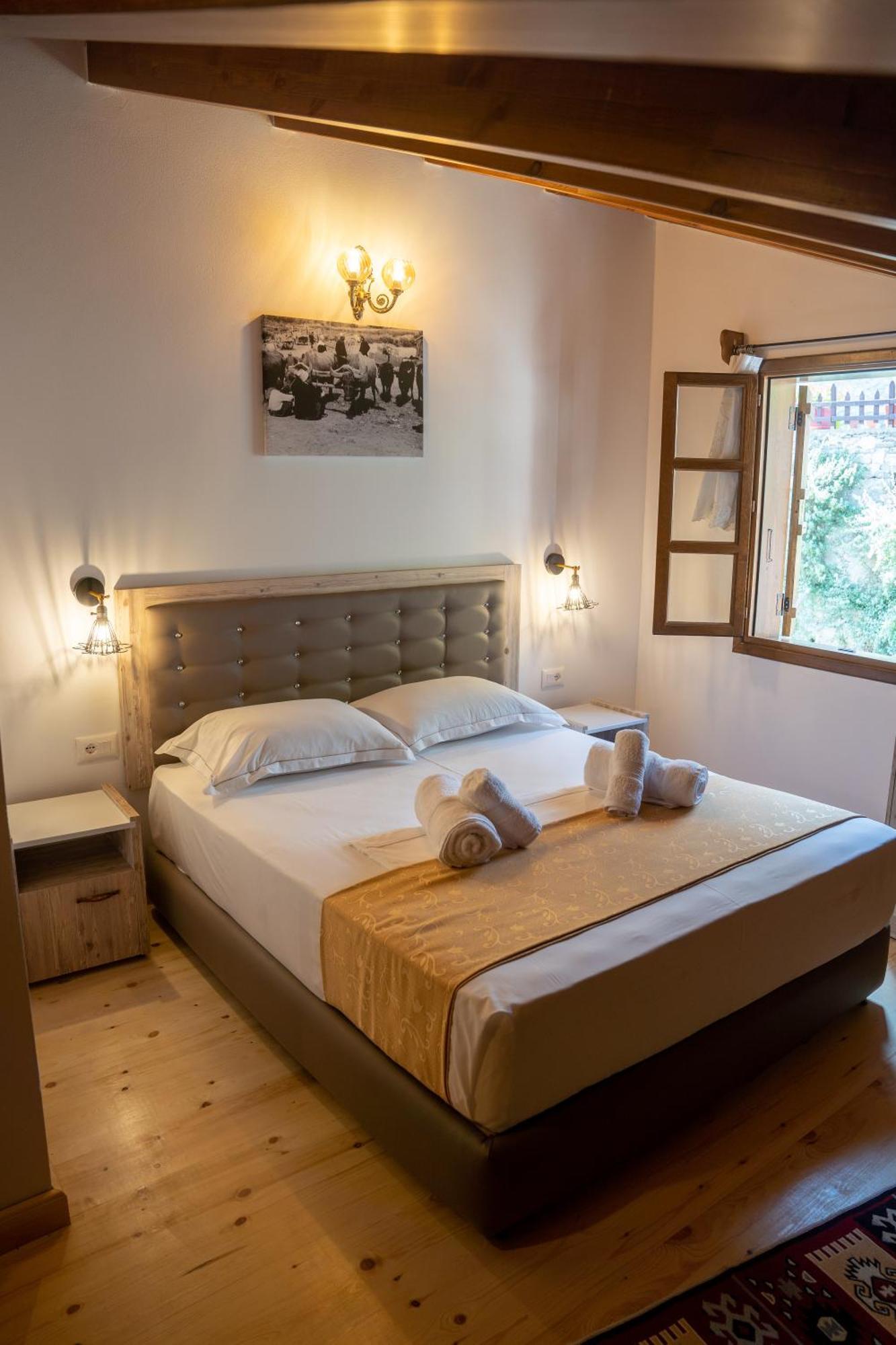 Hotel Kapllani ベラト 部屋 写真
