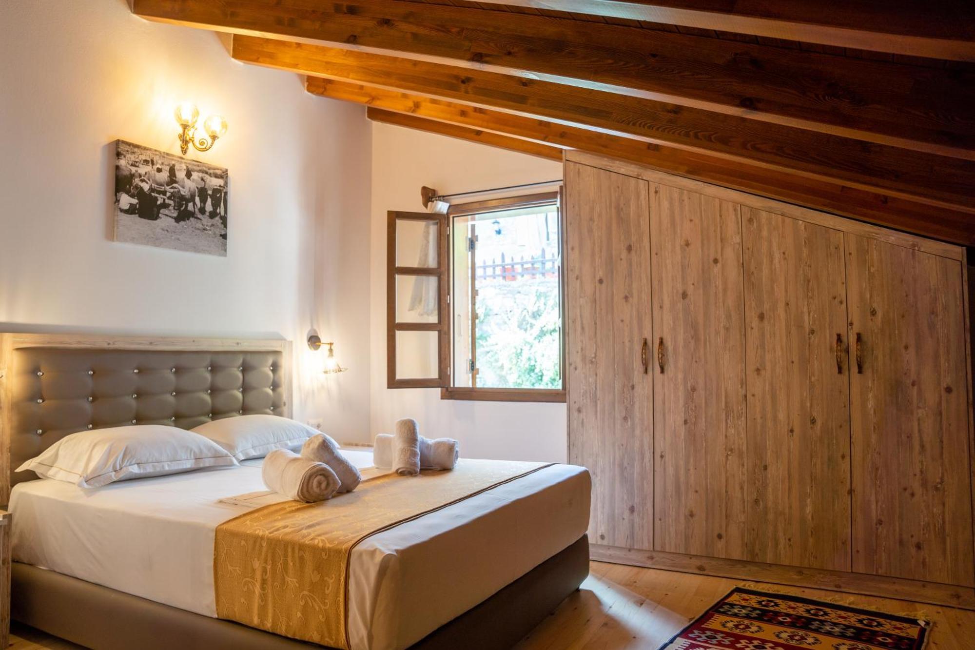 Hotel Kapllani ベラト 部屋 写真