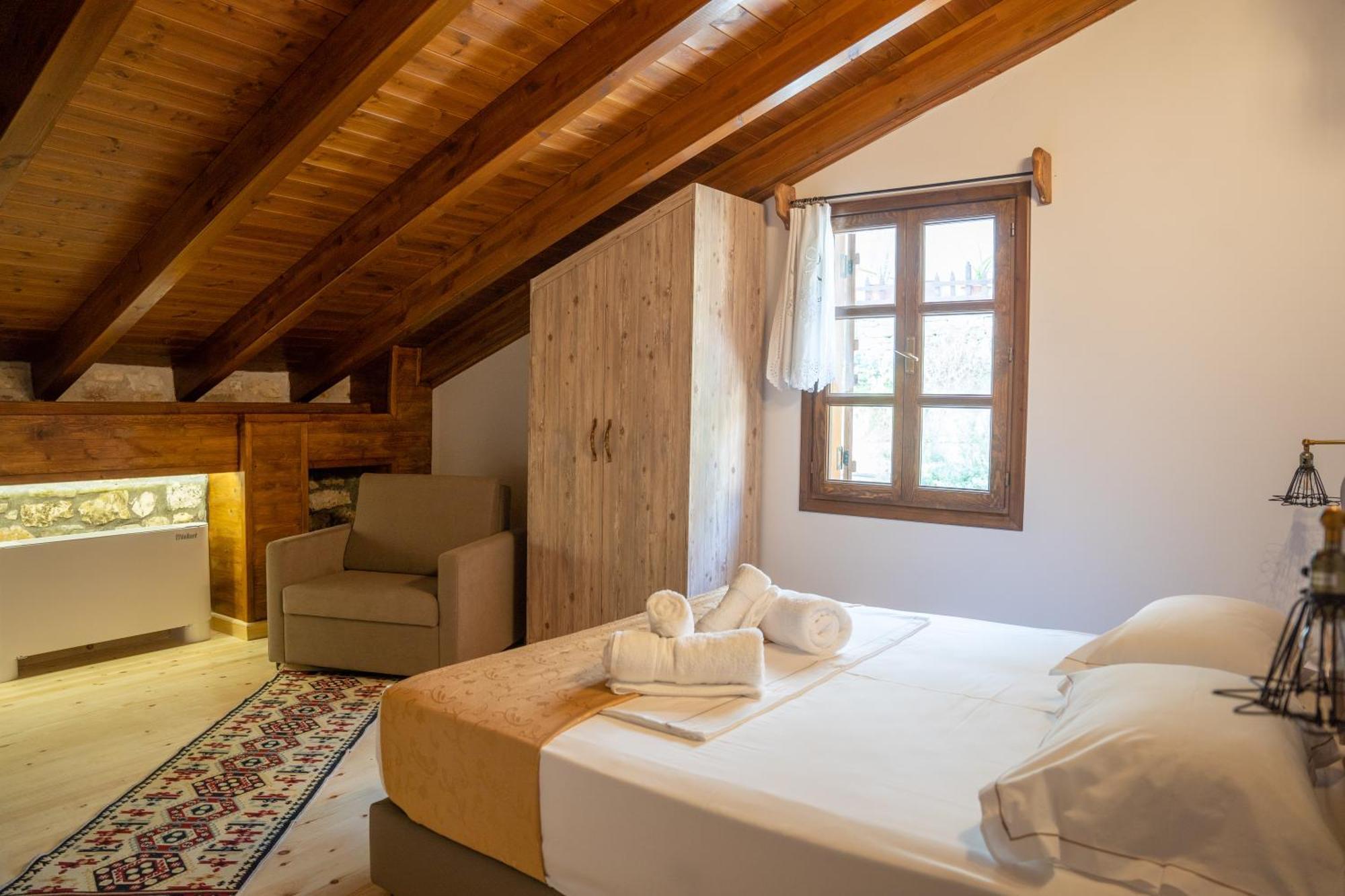 Hotel Kapllani ベラト 部屋 写真